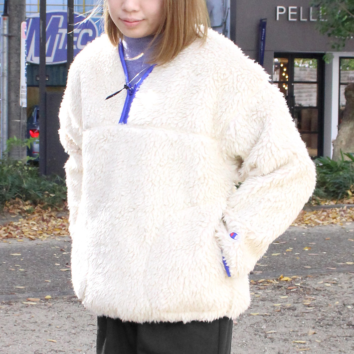 Champion チャンピオン Boa Fleece Pullover ボアフリースプル Champion チャンピオン Boa Fleece Pullover ボアフリースプル