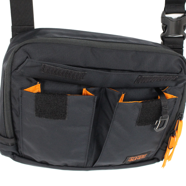 Mystery Ranch District 8 Bag - Accessories