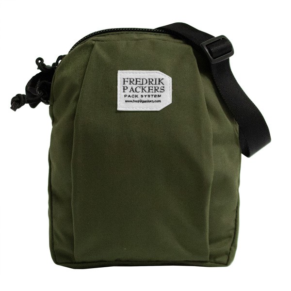 FREDRIK PACKERS フレドリックパッカーズ DIVISION PACK