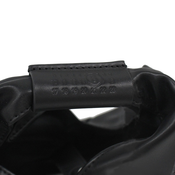 MM6 エムエムシックス マルジェラ JAPANESE CROSSBODY BAG MM6 エムエムシックス マルジェラ JAPANESE CROSSBODY BAG