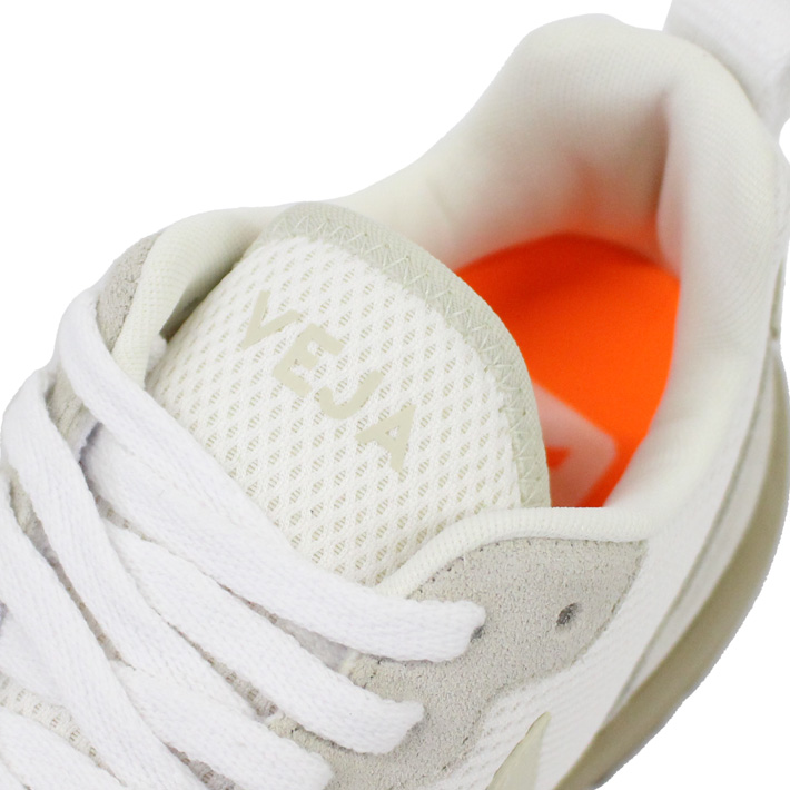 VEJA（ヴェジャ） 並行輸入品 VENTURI 2 ヴェンチュリー 2 レザー