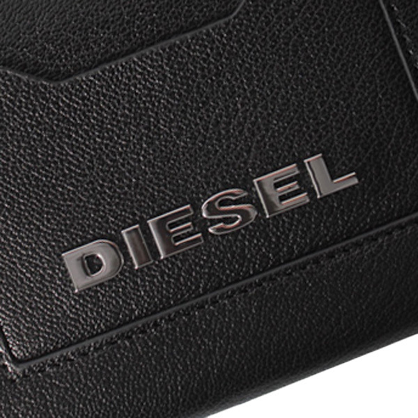 g*a様 展示美品　DIESELロングウォレット　ブラックミリタリーライン g*a様 展示美品 DIESELロングウォレット ブラックミリタリー