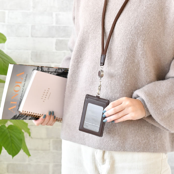 楽天市場】リール付き 横型 IDバッジホルダー 2枚セット 水平型
