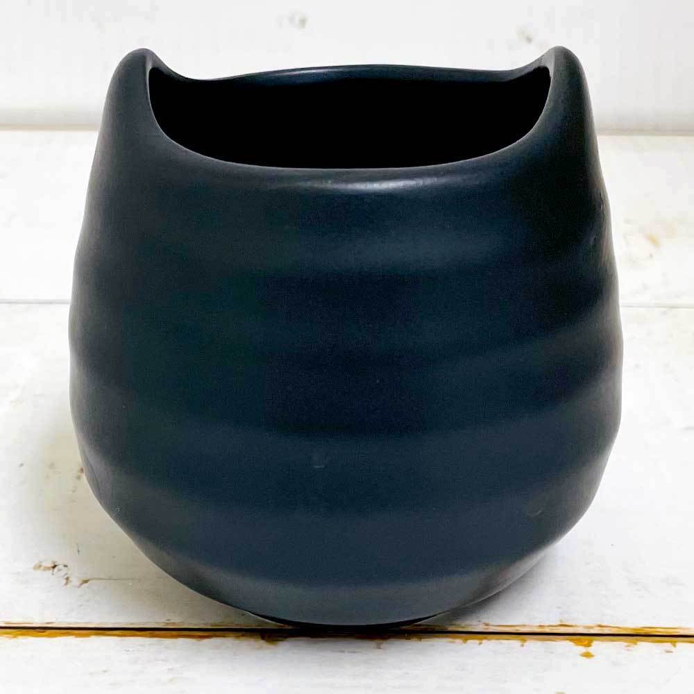 ふてぶてしい猫の 湯のみ 300ml くろねこ San3154 1 売れ筋商品