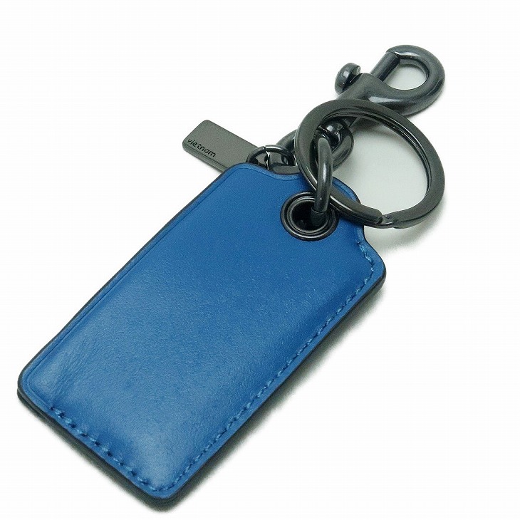 レビュー高評価の商品 COACH コーチ キーリング キーホルダー 栓抜き シグネチャー 小物