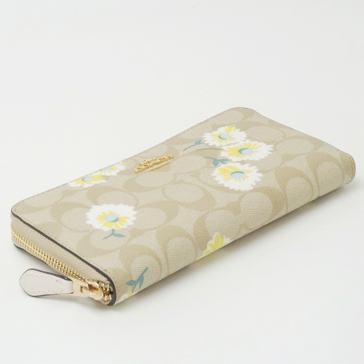 COACH 美品☆長財布 花柄 ラウンドファスナー ホワイト系 コーチ COACH ホワイト レザー ラウンドファスナー長財布 花柄