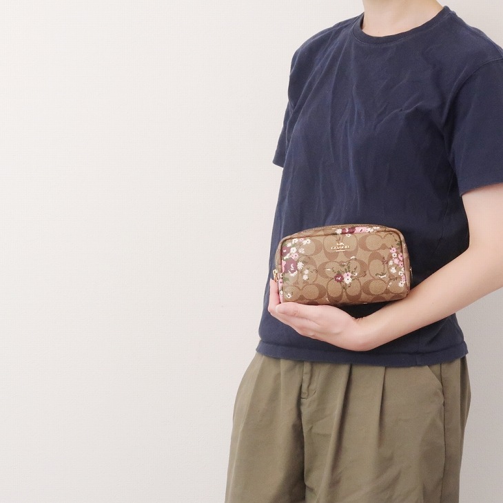 COACH（コーチ） 【並行輸入品】 訳ありコーチ ポーチ クラッチバッグ