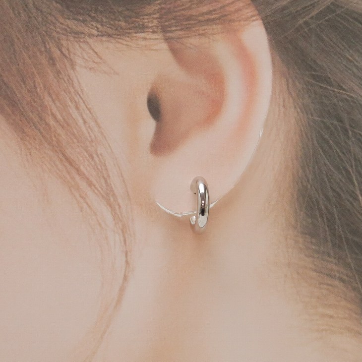 COACH フープピアス ストーン　ブランドバッグ付き 楽天市場】Coach コーチ Quilted C Heart Huggie Earrings