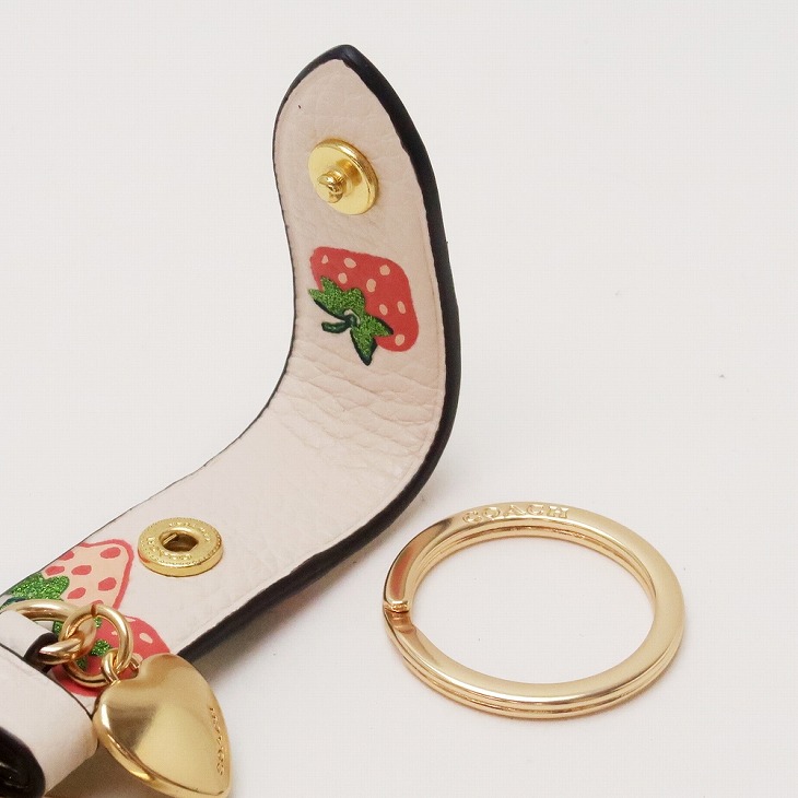 未使用 COACH コーチ チェリー ハート チャーム キーホルダー レディース COACH 【並行輸入品】コーチ キーホルダー レディース