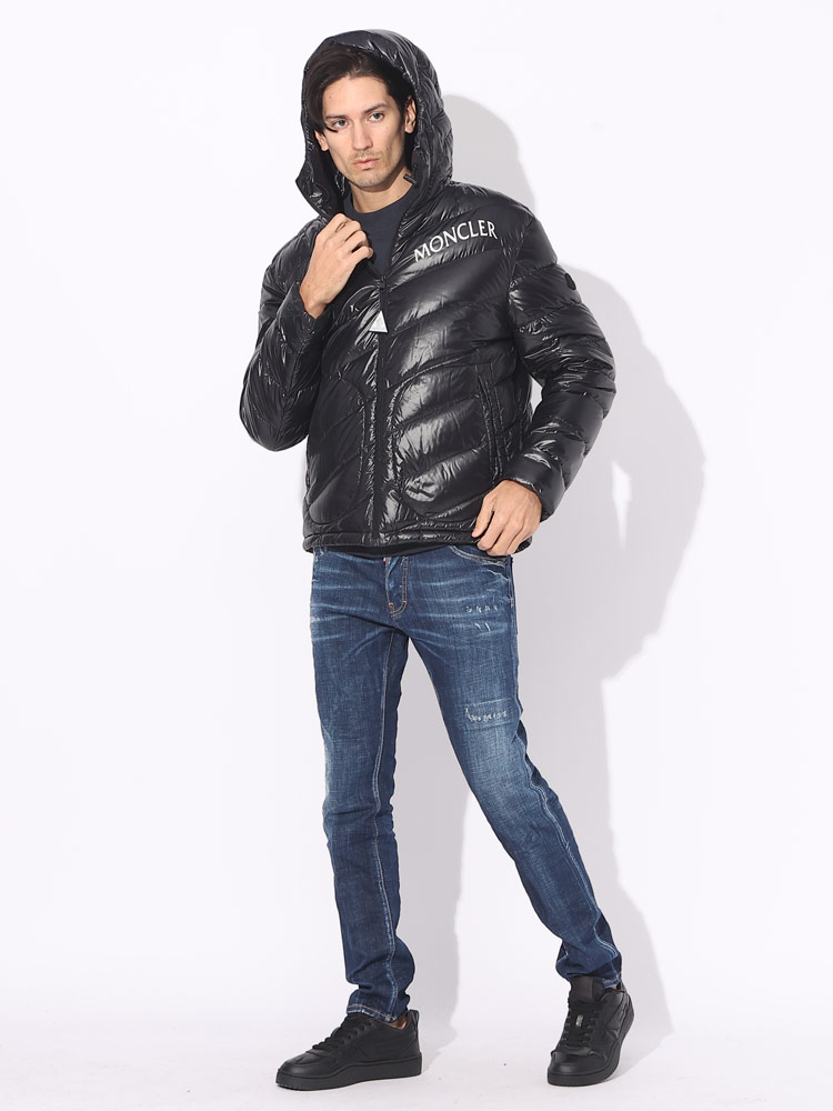 MONCLER モンクレール ダウン メンズ ダウンジャケット ロゴ MONCLER モンクレール ダウン メンズ ダウンジャケット ロゴ
