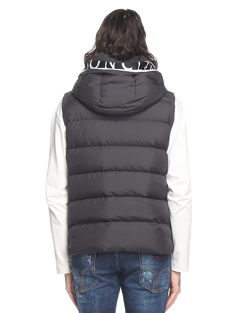 【国内正規品/未使用品】モンクレールCARDAMINEベスト　ホワイト　サイズ4 ☆【MONCLER(モンクレール)】メンズ☆CARDAMINE☆ダウンベスト