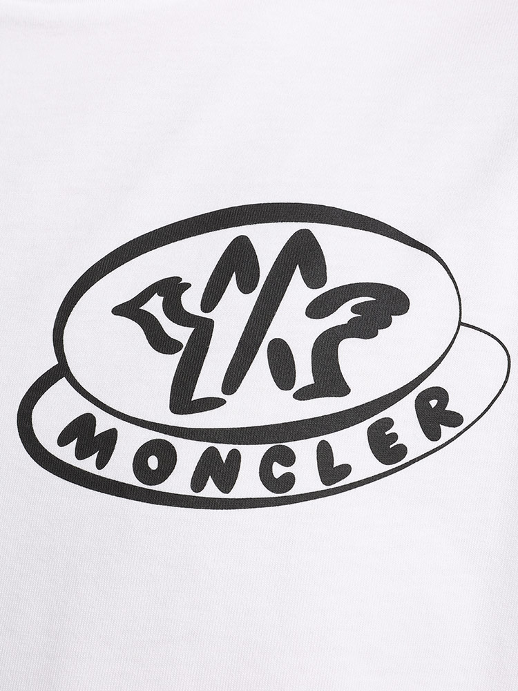 モンクレール＊ロゴプリントロンT ホワイト ワッペン S〜M相当 QRコード MONCLER (モンクレール) フロントロゴ刺繍＆ワッペン クルー