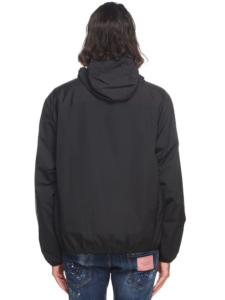 MONCLER モンクレール リップストップナイロン ロゴパッチ