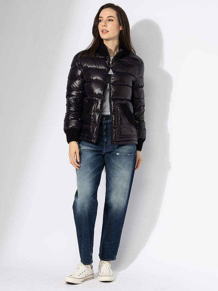 MONCLER☆ARCELOT ロゴ ショート丈 ダウンジャケット IVORY Laichefurショートダウンジャケット ☆関税込☆ (MONCLER/ダウン