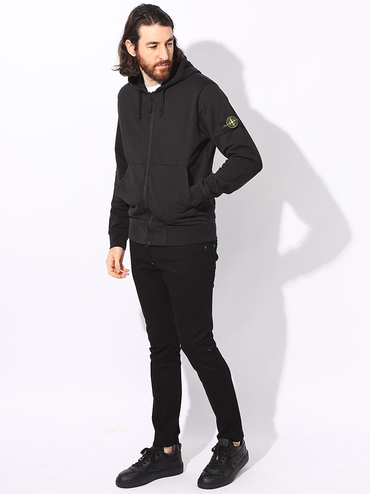 STONE ISLAND（ストーン アイランド） 裏毛 袖ロゴパッチ 無地