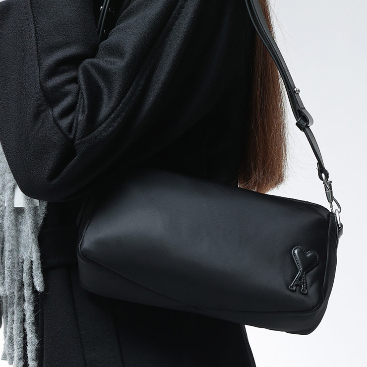 AMI Alexandre Mattiussi AMI PARIS (アミパリス) ナイロンキャンバス