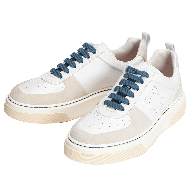 Salvatore Ferragamo シルバー スニーカーガンチーニ 7 ガンチーニ スニーカー - メンズ | Ferragamo