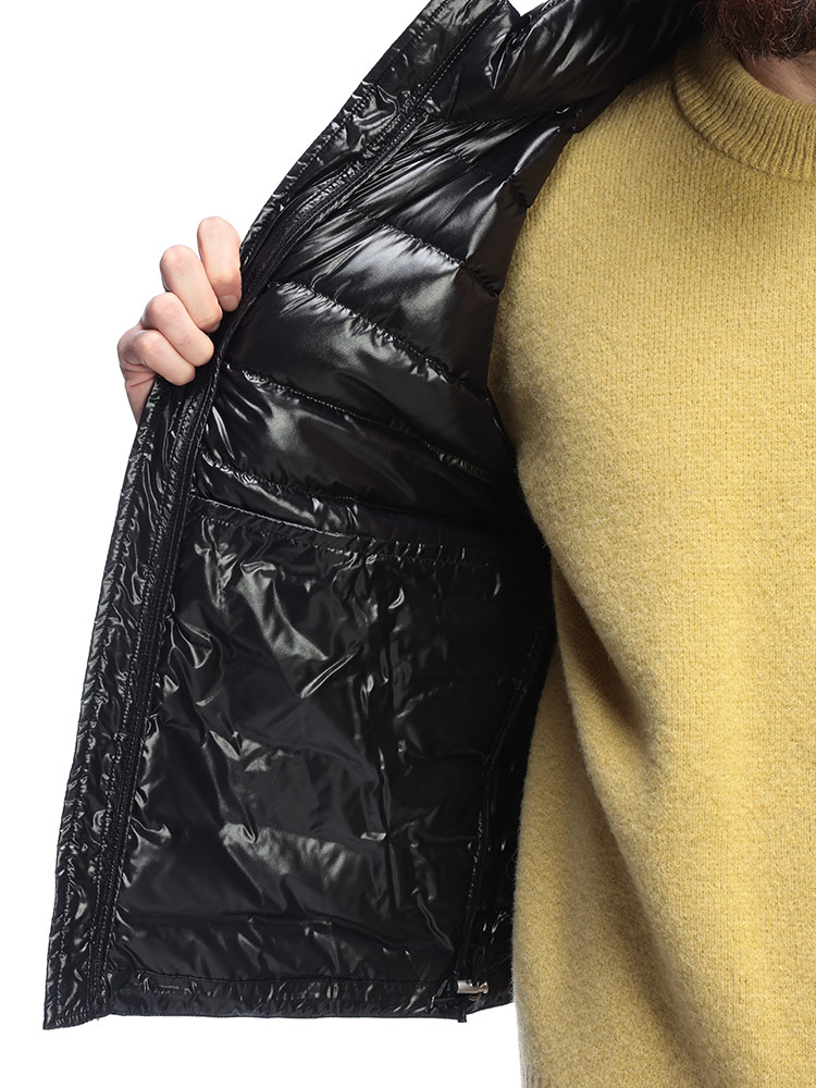 DUVETICA（デュベティカ） ダウンベスト アウター シャイニー