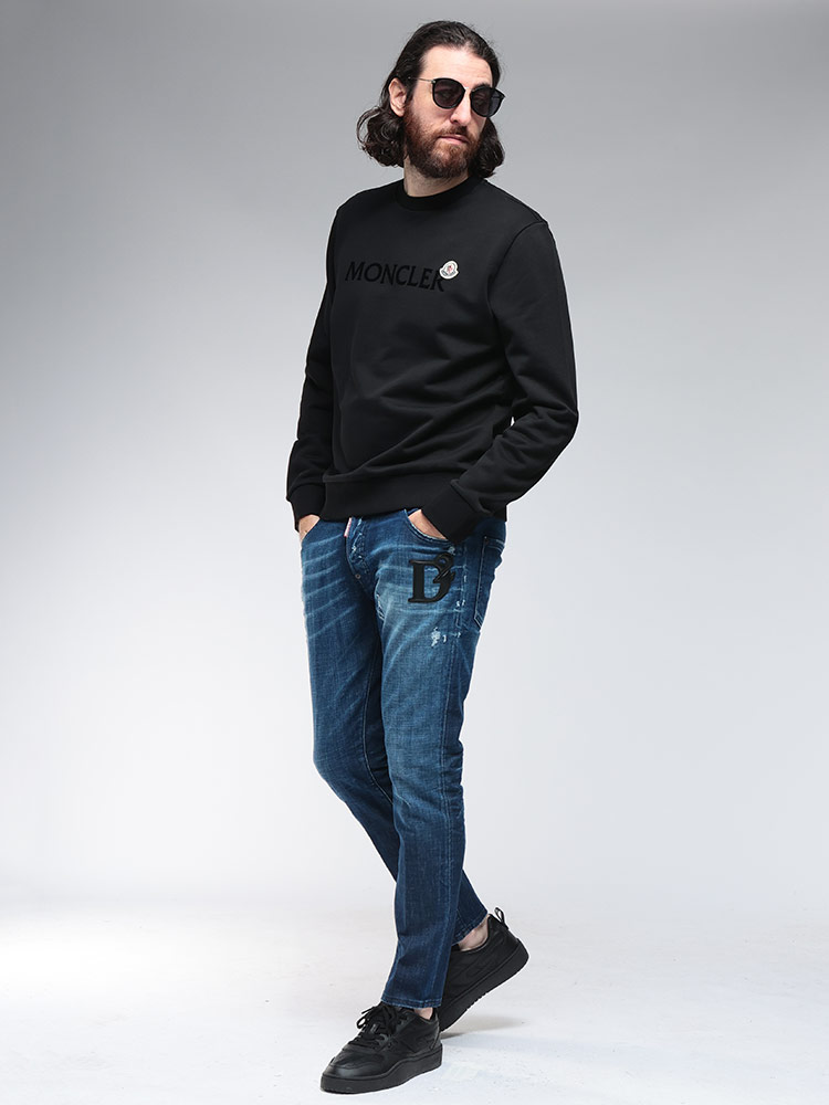 MONCLER（モンクレール） スウェット フロントロゴ＆ワッペン クルー