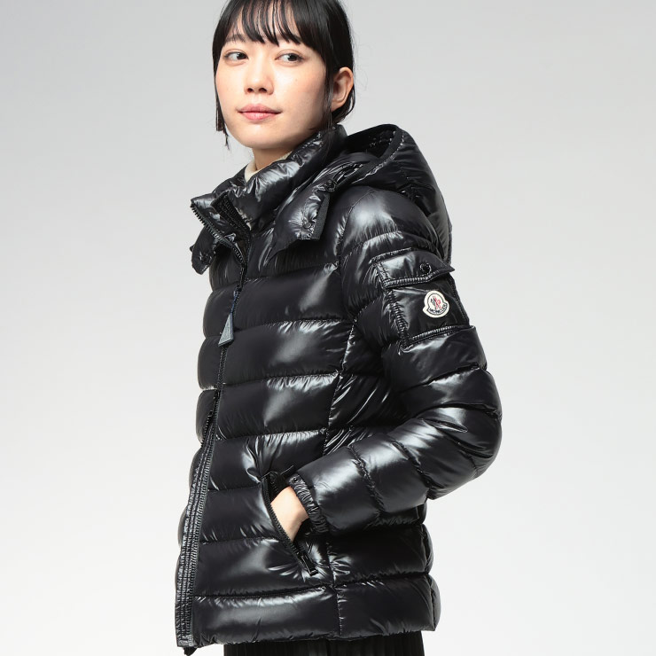 MONCLER（モンクレール） ダウン アウター フード付き フルジップ