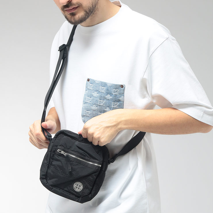STONE  ストーンアイランド ボディバック 極美品 使用1回 STONE ISLAND（ストーン アイランド） メンズ ショルダーバッグ