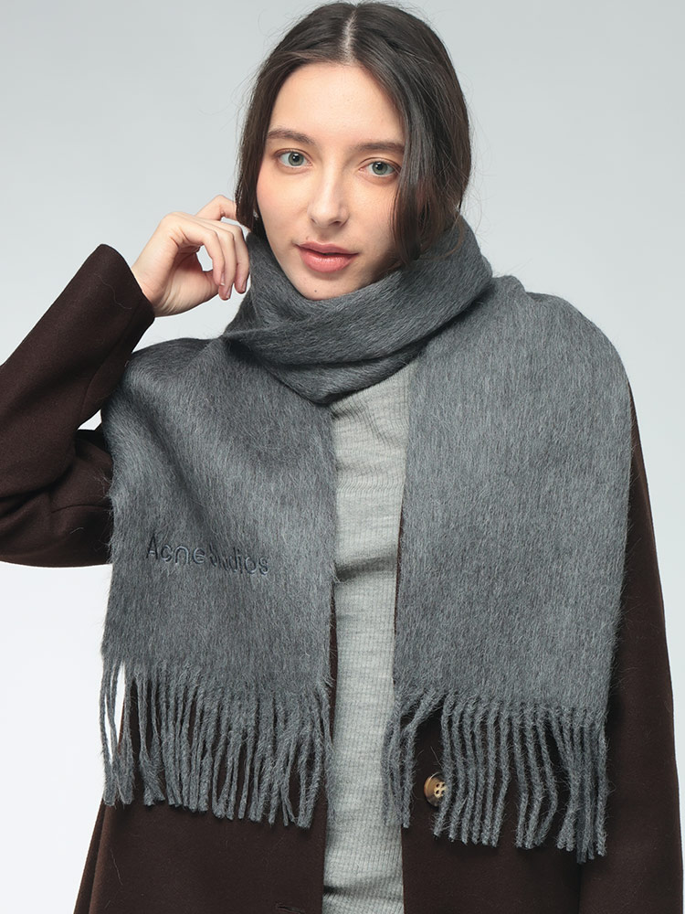 Acne Studios（アクネ ストゥディオズ） レディース マフラー