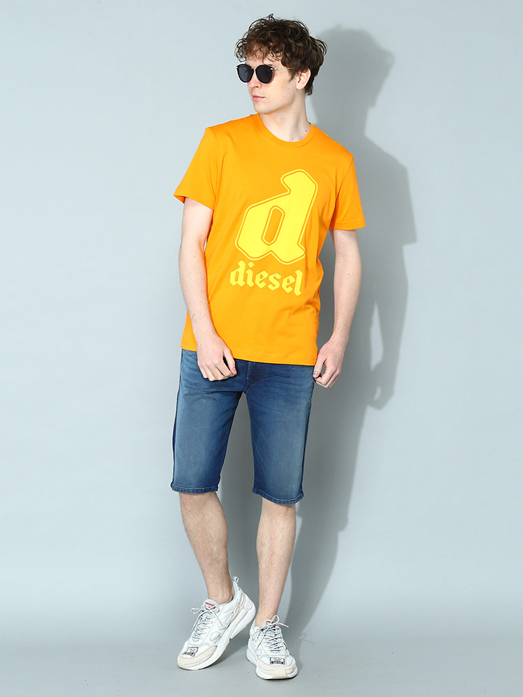 【美品】ディーゼル　半袖　シャツ　蛍光色　黄色　メンズ　XL 大きめ　前ボタン DIESEL ディーゼル ワッペンロゴ刺繍 クルーネック 半袖 Tシャツ