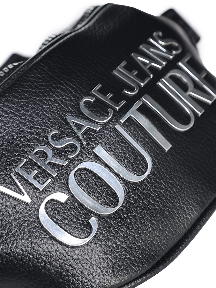 ⭐️VERSACE⭐️ ヴェルサーチ ロゴ総柄 ボディバッグ グレー ブラック ⭐️VERSACE⭐️ ヴェルサーチ ロゴ総柄 ボディバッグ グレー ブラック