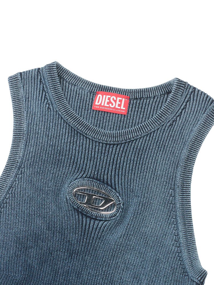 DIESEL（ディーゼル） オーバルDプレートクルーネック ニット タンク