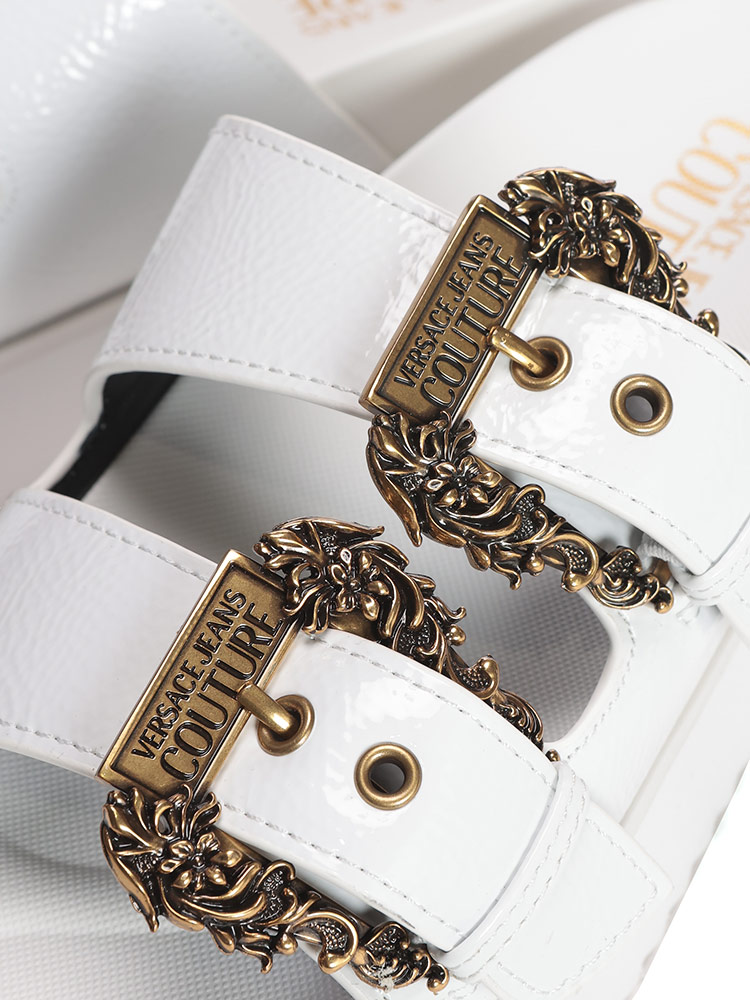 サンダル・ミュール VERSACE JEANS SS25 (78VA3SM2 ZS187G03) Versace Jeans Couture sandals for Women | SSENSE Canada
