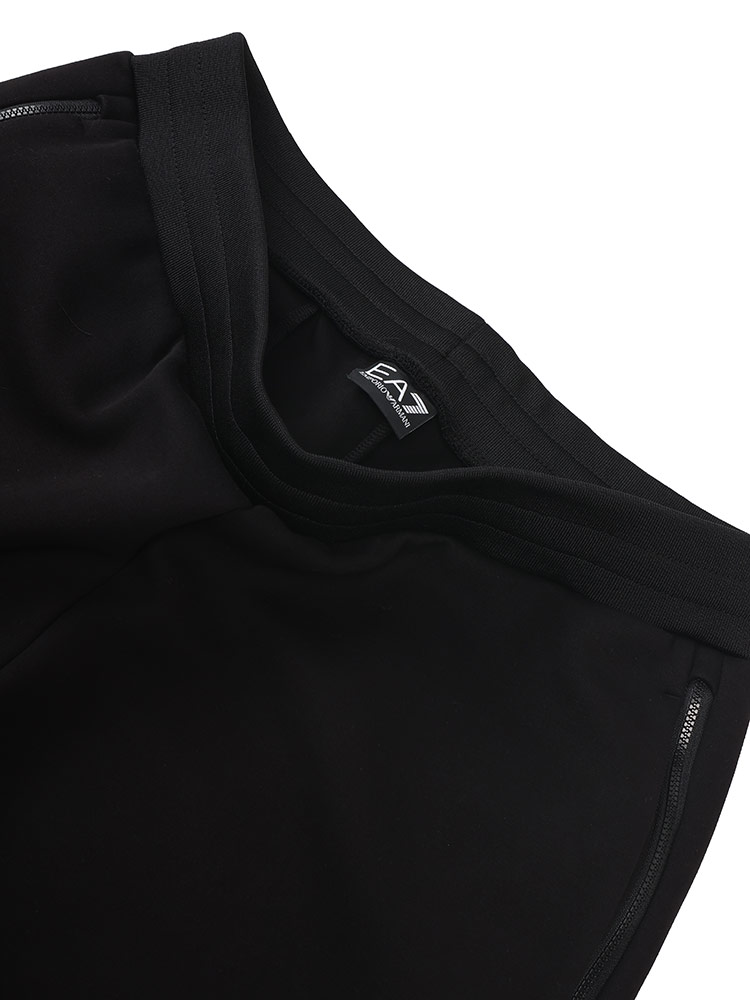 EMPORIO ARMANI エンポリオアルマーニ ショートパンツ ハーフパンツ