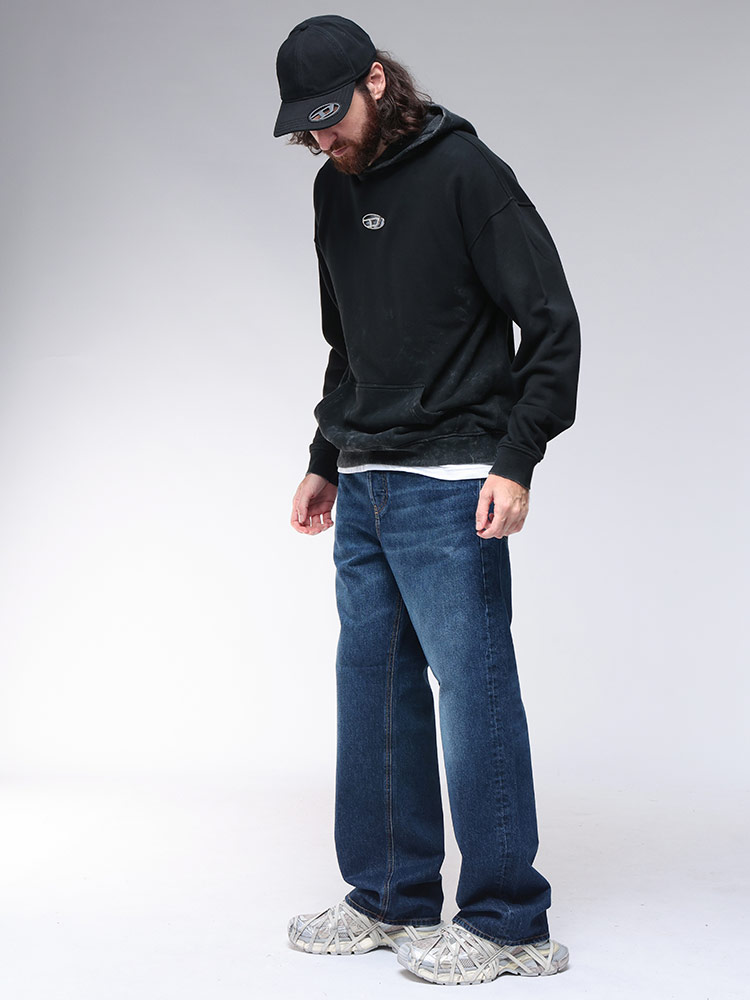 DIESEL（ディーゼル） メタルオーバルD ムラ染め リラックスフィット