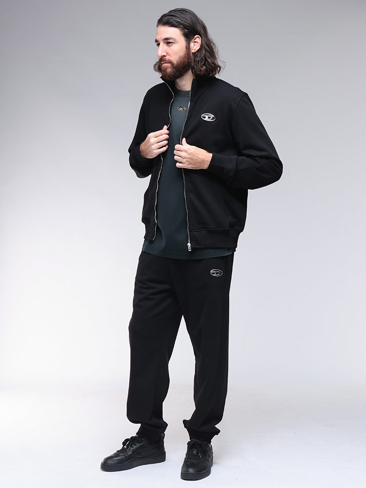 DIESEL 24SS美品 オーバルDロゴ付きダーツ加工エコレザーパンツ 7537218253_10.jpg