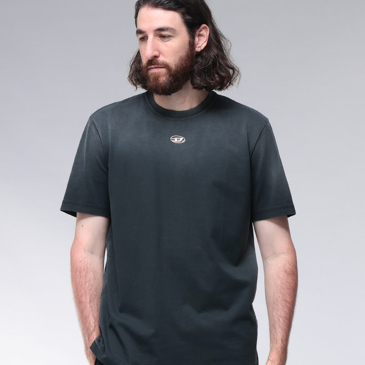 DIESEL（ディーゼル） Tシャツ メンズ メタルオーバルD ランダム