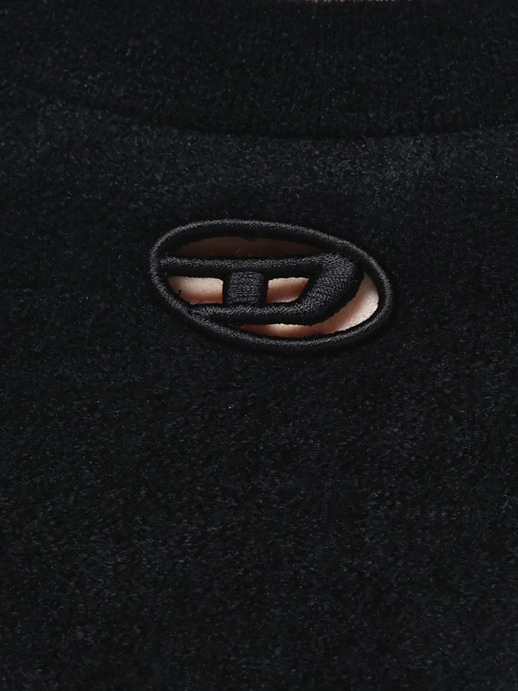 DIESEL ブラック クロップドニット オーバルロゴ カシミヤ混 Mサイズ 黒 DIESEL ブラック クロップドニット オーバルロゴ カシミヤ混 Mサイズ