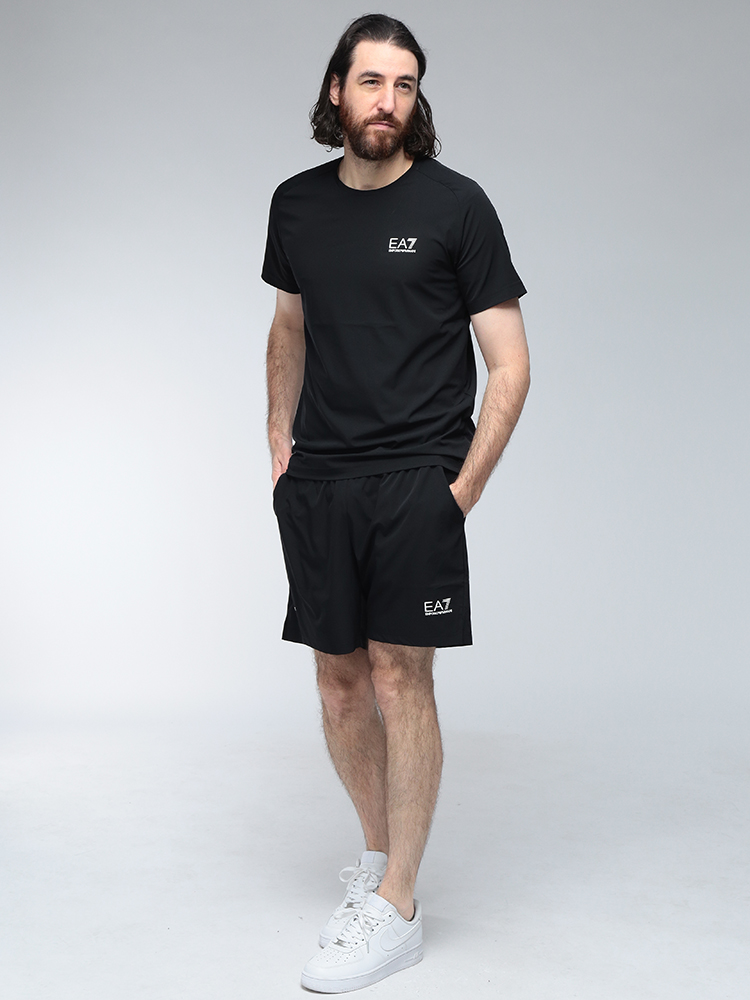 新品【エンポリオアルマーニ】上下セットアップポロシャツショートパンツM(M-L) EA7 エンポリオアルマーニ セットアップ メンズ EMPORIO ARMANI ロゴ