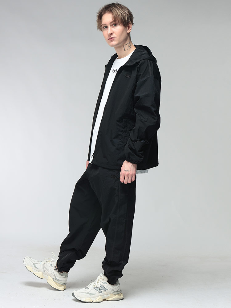 DIESEL（ディーゼル） メンズ ナイロンパンツ ワンポイント ロゴ 裾