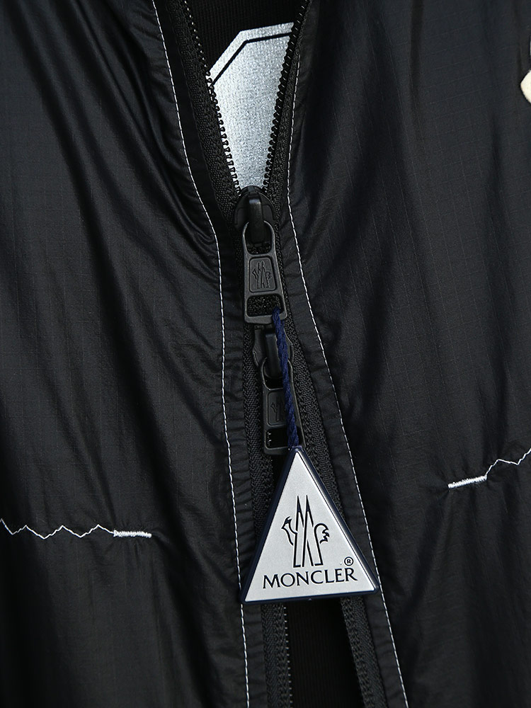 MONCLER ブラック ナイロンジャケット サイズ3 chardon MONCLER ブラック ナイロンジャケット サイズ3 chardon - メルカリ