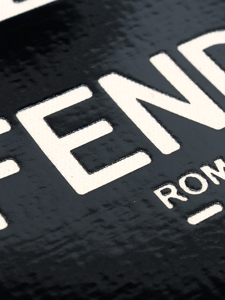 FENDI フェンディ バッグ レディース ショルダーバッグ ロゴ FENDI フェンディ バッグ レディース ショルダーバッグ ロゴ