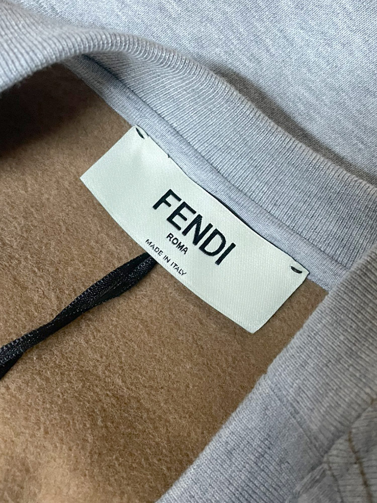 FENDI（フェンディ） トレーナー レディース ロゴ刺繍 クルーネック