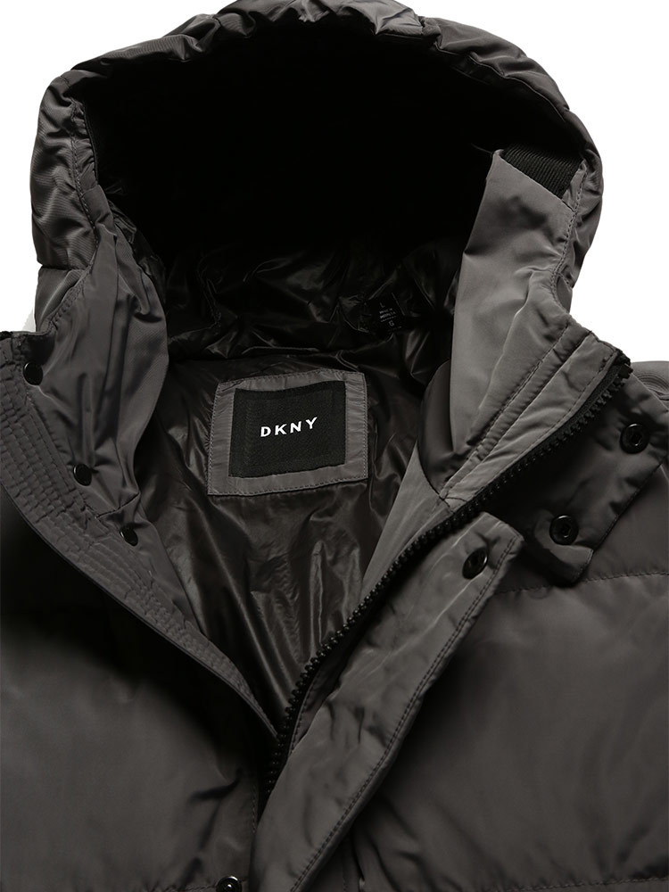 DKNY ナイロンジャケット ブルゾン フード 黒 体感Lサイズ 