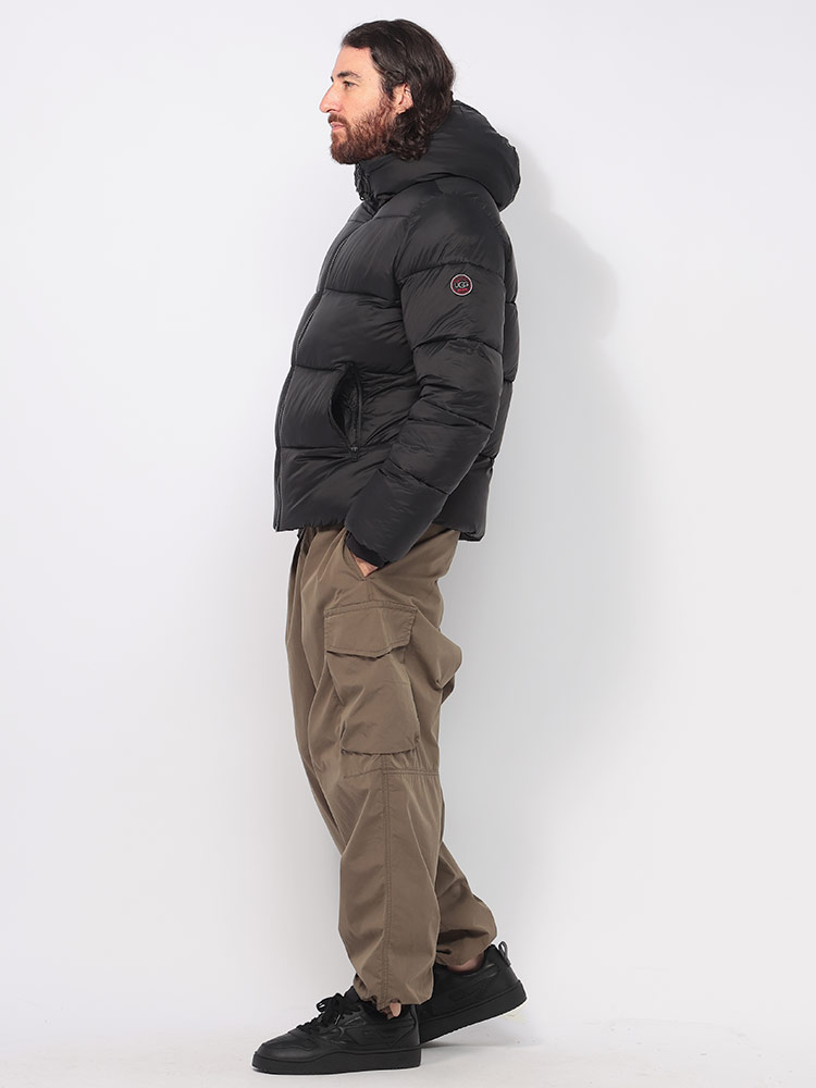 UGG（アグ） 耐水ナイロン フード裏ボア 中綿ブルゾン メンズ Brayden
