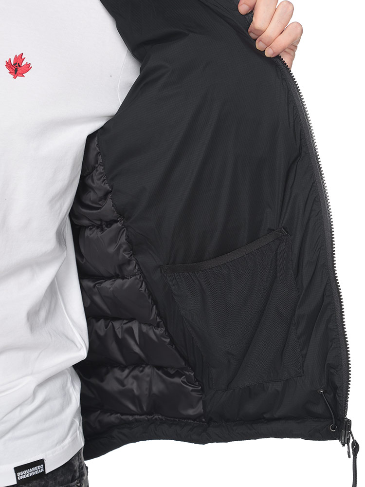 CANADA GOOSE（カナダグース） パッカブル 750フィルパワー ライト 