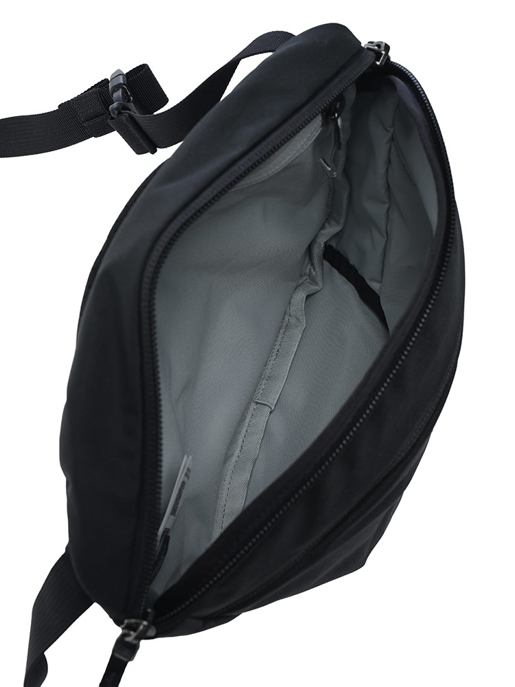 Arc’teryx ウエストポーチ　リフレクターロゴ ARC'TERYX（アークテリクス） ウエストポーチ メンズ レディース