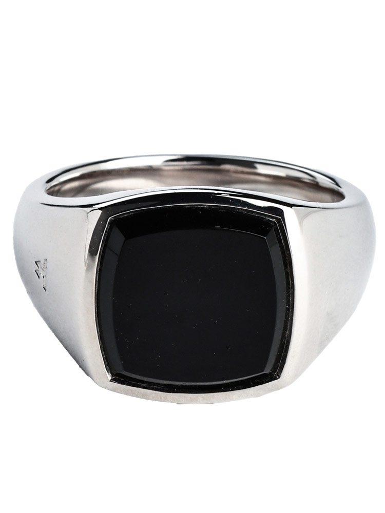TOM WOOD ブラックオニキス　リング TOM WOOD（トムウッド） メンズ リング TOM WOOD Kay Polished Onyx