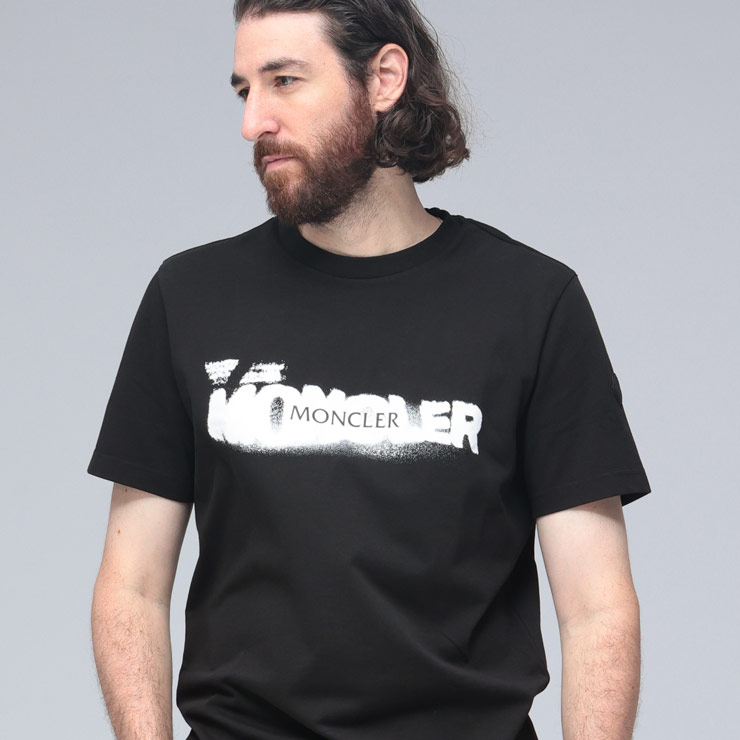 MONCLER（モンクレール） スプレーロゴ クルーネック 半袖 Tシャツ