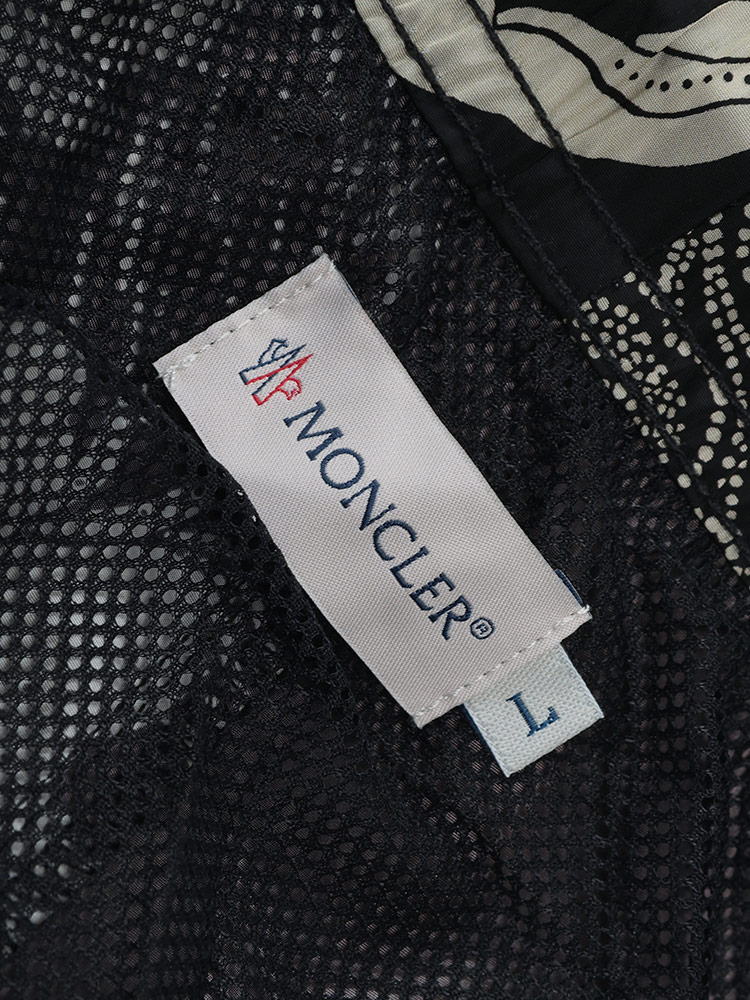MONCLER（モンクレール） ショートパンツ ハーフパンツ メンズ