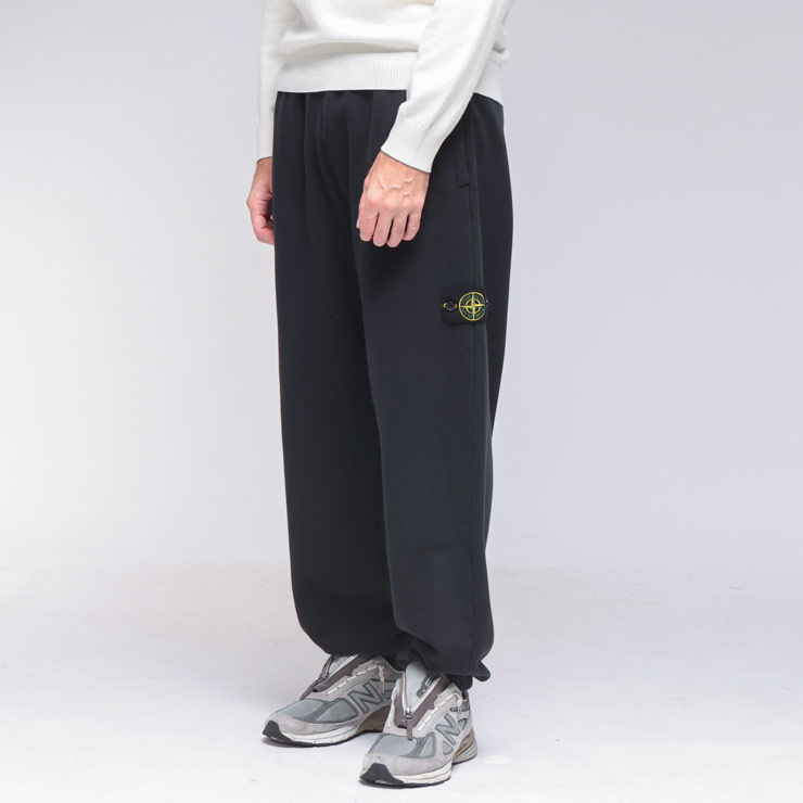 STONE ISLAND（ストーン アイランド） パンツ メンズ コンパスパッチ
