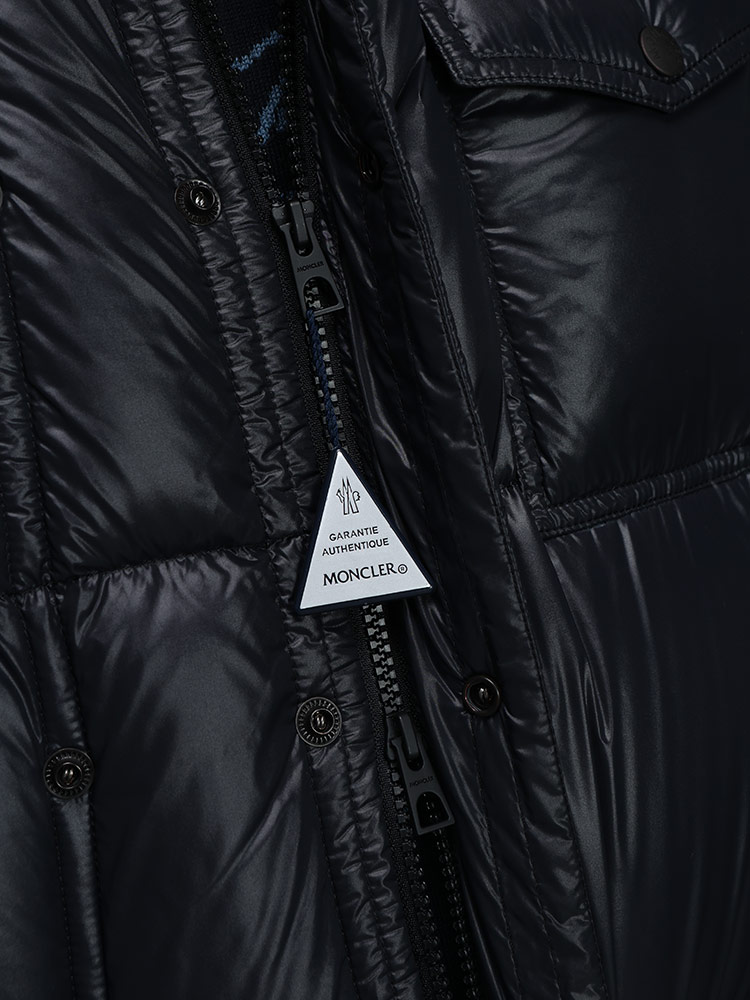 MONCLER（モンクレール） ダウン アウター メンズ ダウンジャケット
