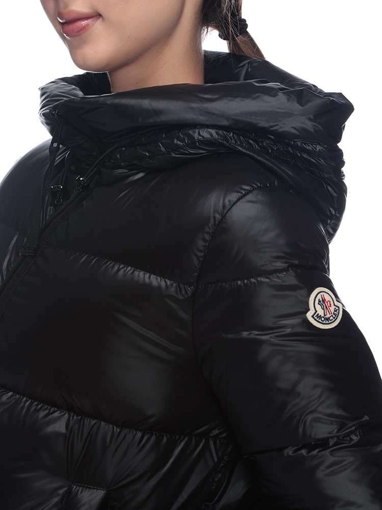 MONCLER（モンクレール） ナイロン フルジップ フレア ショート ダウン